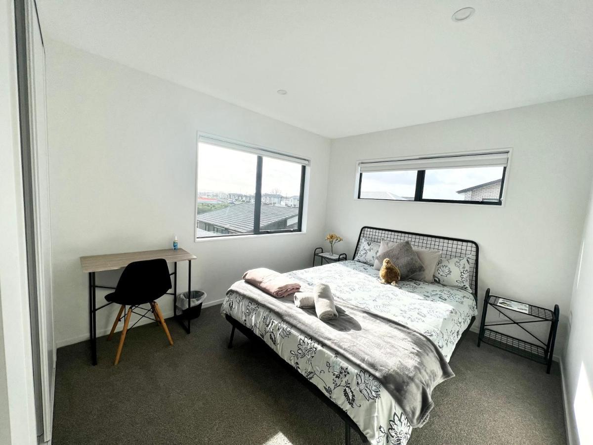 A&J Queen Bedroom-Quiet And Brand New With Reserve View โอ๊คแลนด์ ภายนอก รูปภาพ
